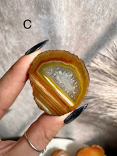 Load image into Gallery viewer, Queensland Agates A-E