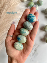 Load image into Gallery viewer, Hackmanite Tumbles