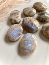 Load image into Gallery viewer, blue flash moonstone, flashy moonstone and sunstone palm stones, group details