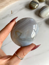 Load image into Gallery viewer, Blue agate, Brazilian agate palm stones, banded agate, agate palm stone, variant i