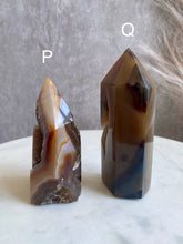 Load image into Gallery viewer, Druzy Agate Towers (J-Q)