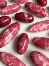 Load image into Gallery viewer, Rare Thulite Shivas (A-L)