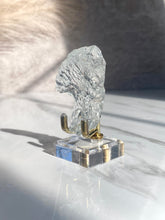 Load image into Gallery viewer, The Mineral Stand ™ - Original Edition - Size 1