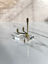 Load image into Gallery viewer, The Mineral Stand ™ - Original Edition - Size 2