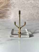 Load image into Gallery viewer, The Mineral Stand ™ - Original Edition - Size 4