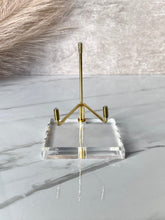Load image into Gallery viewer, The Mineral Stand ™ - Original Edition - Size 6