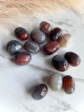 Load image into Gallery viewer, Sashe River Agate Tumbles
