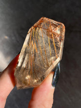 Load image into Gallery viewer, Rutile in Quartz Freeform S
