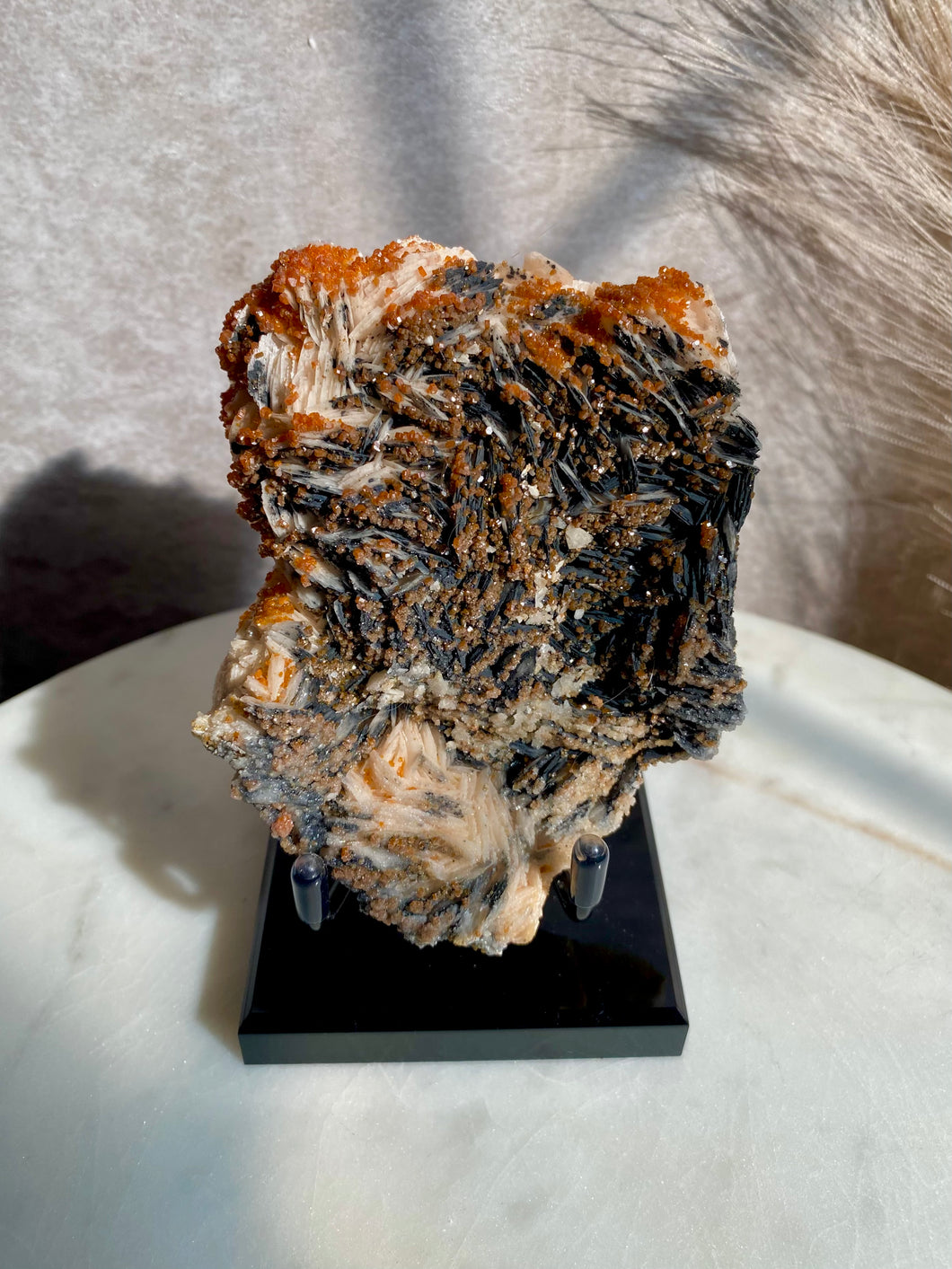 Vanadinite on Barite K
