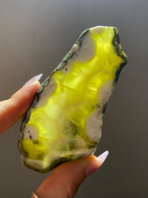 Load image into Gallery viewer, High Quality Australian Prehnite G
