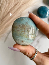 Load image into Gallery viewer, Trolleite Palm Stones
