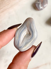 Load image into Gallery viewer, Grey Botswana Agate Tumble Set - Parfait
