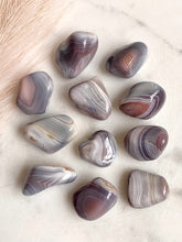 Load image into Gallery viewer, banded botswana agate group
