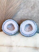 Load image into Gallery viewer, Zhanguo Agate Pair A
