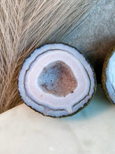 Load image into Gallery viewer, Zhanguo Agate Pair A
