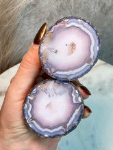 Load image into Gallery viewer, Zhanguo Agate Pair D

