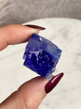 Load image into Gallery viewer, Blue Halite Crystal N
