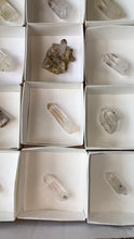 Load and play video in Gallery viewer, STREEP MINE Quartz - 24 piece wholesale lot B

